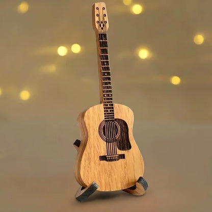 🎸100% Handmade Mini Cute Edition Wooden Guitar Plectrum Case(𝐉𝐚𝐤𝐞 𝐖𝐢𝐥𝐬𝐨𝐧 𝐇𝐚𝐧𝐝𝐦𝐚𝐝𝐞®)