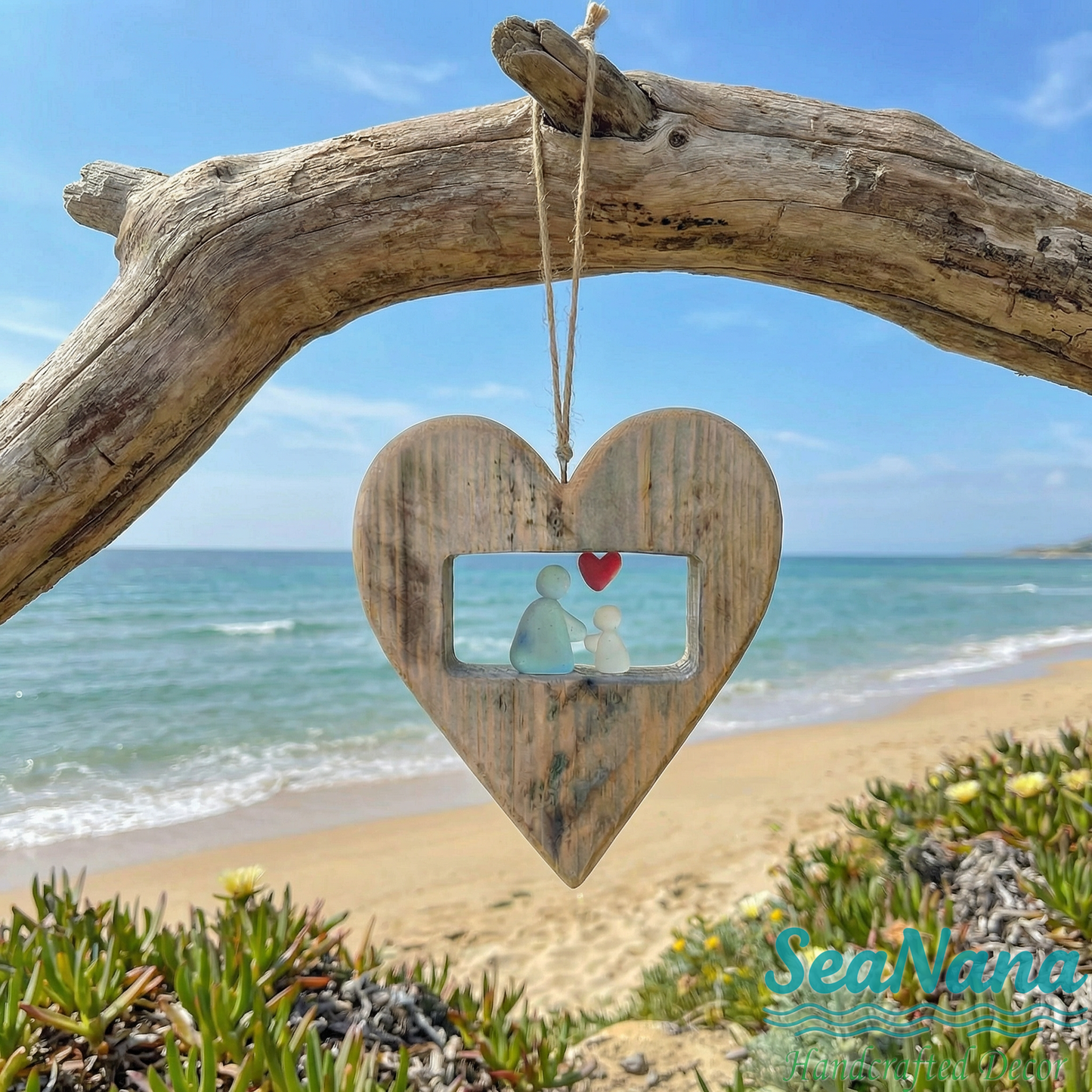 💗Handcrafted Sea Glass Heart Wall Ornament: Keep Your Loved Ones Close