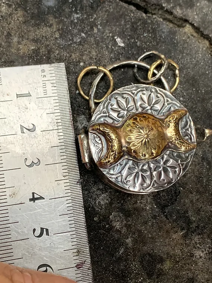 ✨100% Handmade Silver Triple Moon & Tree of Life Locket